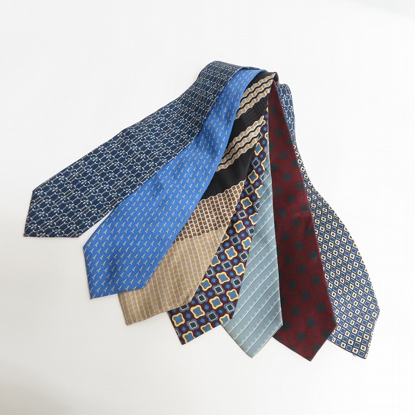 実際に弊社で買取させて頂いた【おまとめ品】Yves Saint Laurent/イヴサンローラン シルク  総柄ネクタイ