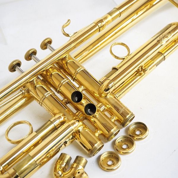 実際に弊社で買取させて頂いた★Stomvi/ストンビ ELITE/エリート トランペット 替えベル・ハードケース付きの画像 6枚目