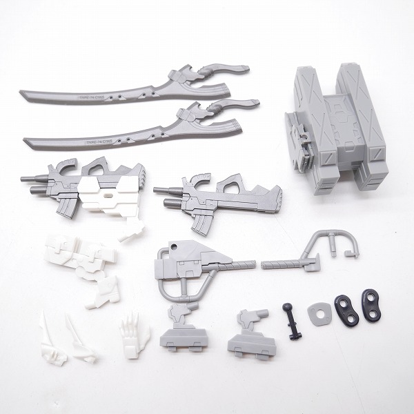 実際に弊社で買取させて頂いた【完成品/ジャンク扱い】コトブキヤ マブラヴ オルタネイティヴ 1/144 武御雷 Type-00A/プラモデルの画像 5枚目