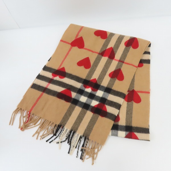 実際に弊社で買取させて頂いたBURBERRY/バーバリー カシミア100% チェック柄 ハート マフラー