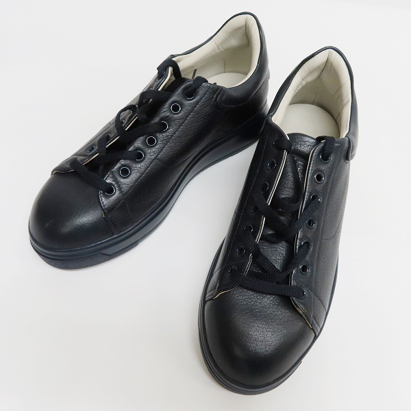 実際に弊社で買取させて頂いたEMPORIO ARMANI/エンポリオアルマーニ ローカット スニーカー X4X159/8