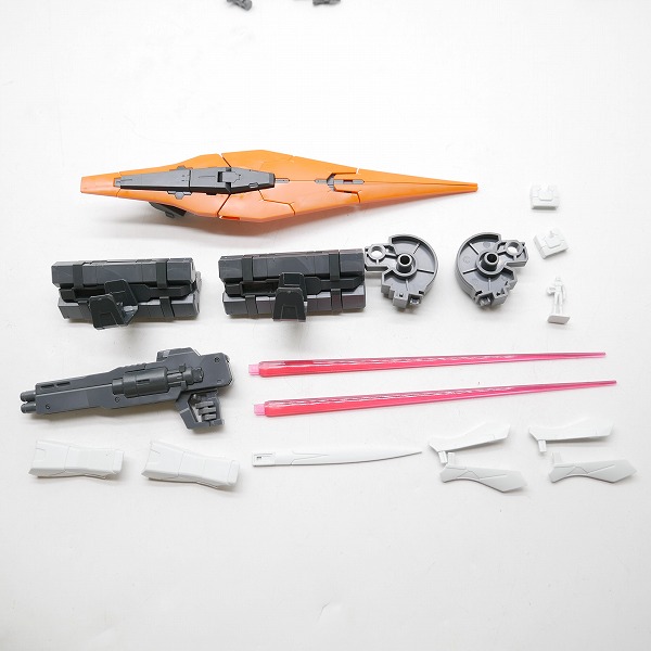 実際に弊社で買取させて頂いた【完成品/ジャンク扱い】BANDAI/バンダイスピリッツ MG 1/100 ガンダムキュリオス/00/ガンプラの画像 7枚目