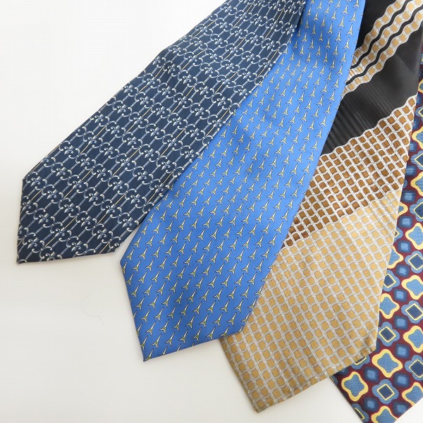 実際に弊社で買取させて頂いた【おまとめ品】Yves Saint Laurent/イヴサンローラン シルク  総柄ネクタイの画像 1枚目