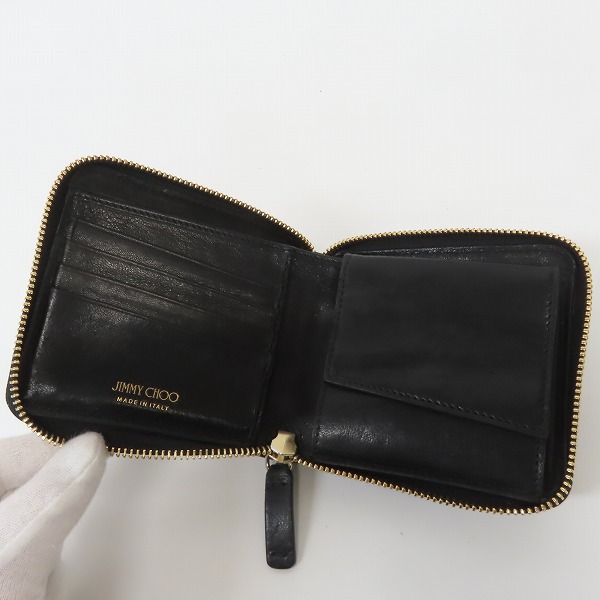 実際に弊社で買取させて頂いたJIMMY CHOO/ジミーチュウ スタッズ ラウンドジップ 二つ折り 財布/ウォレット の画像 3枚目