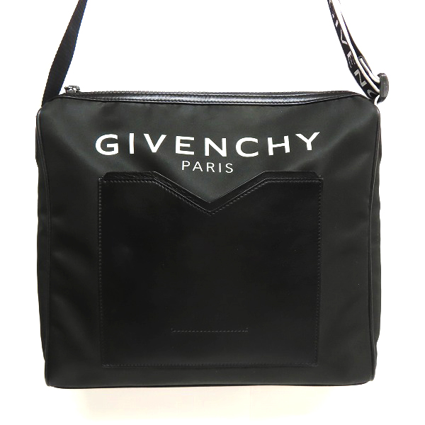 実際に弊社で買取させて頂いたGIVENCHY/ジバンシィ レザー×ナイロン ロゴラインショルダーバッグ