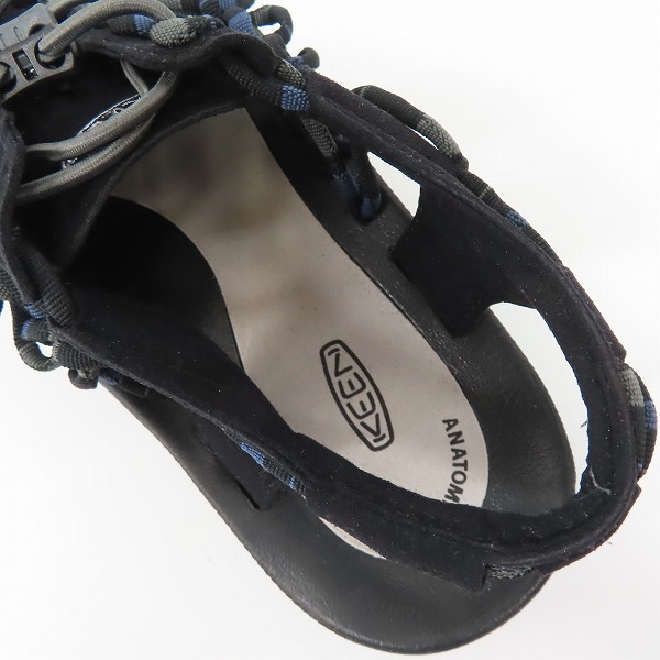 実際に弊社で買取させて頂いたkeen/キーン UNEEK STRIPES サンダル 1014617/27.0の画像 4枚目