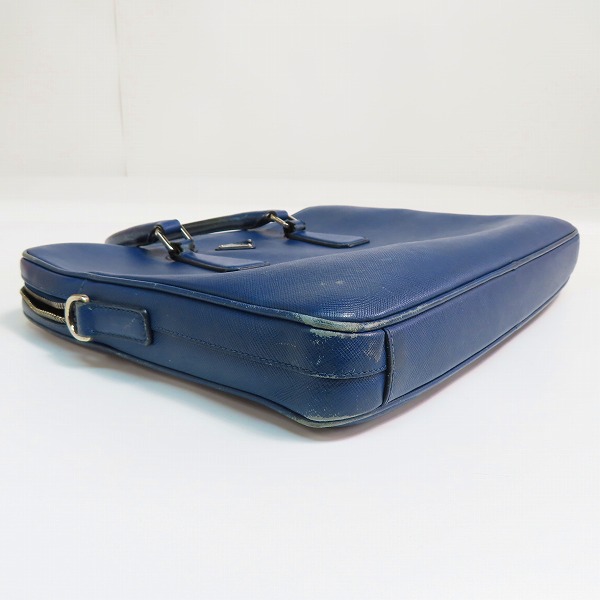 実際に弊社で買取させて頂いた【難有り】PRADA/プラダ サフィアーノ トライアングルロゴ ブリーフケースの画像 2枚目