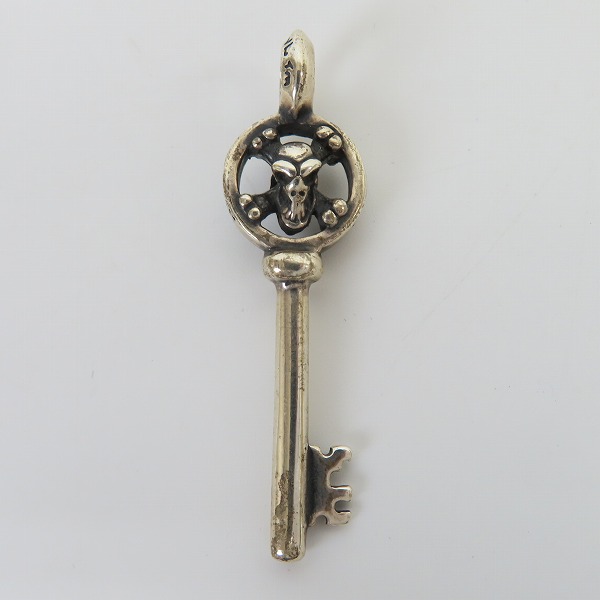 実際に弊社で買取させて頂いたBILL WALL LEATHER/BWL/ビルウォールレザー クロスボーン スカル キー ペンダント チャームの画像 1枚目