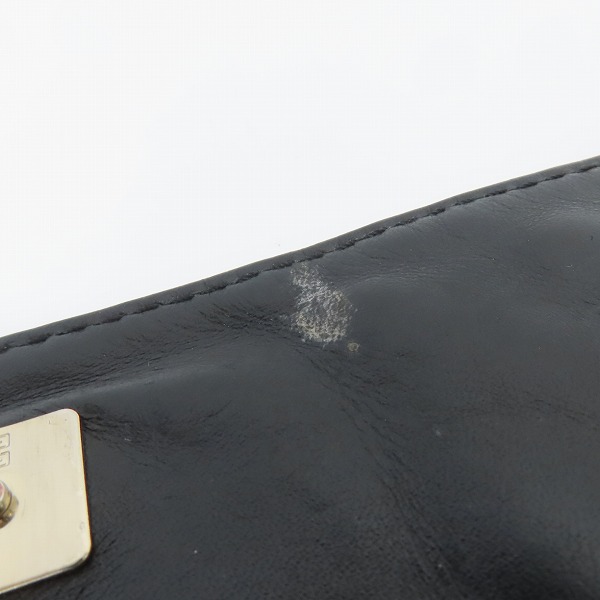 実際に弊社で買取させて頂いたGIVENCHY/ジバンシー スタッズ ナイロンクラッチバッグの画像 5枚目