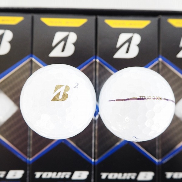 実際に弊社で買取させて頂いた【未使用/ラインマーカー】BRIDGESTONE/ブリヂストン TOUR B XS ゴルフボール パールホワイト 1ダースの画像 1枚目