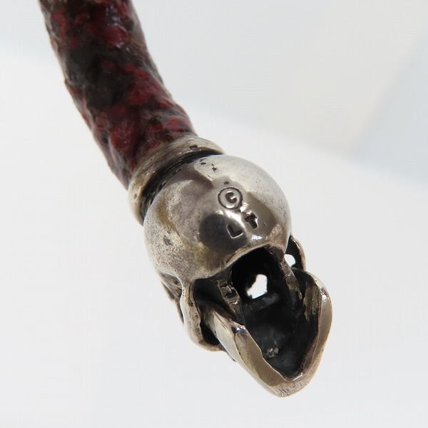 実際に弊社で買取させて頂いた【ギャラ付き】LEATHERS & TREASURES/レザーズアンドトレジャーズ スカル レザーバングルの画像 5枚目