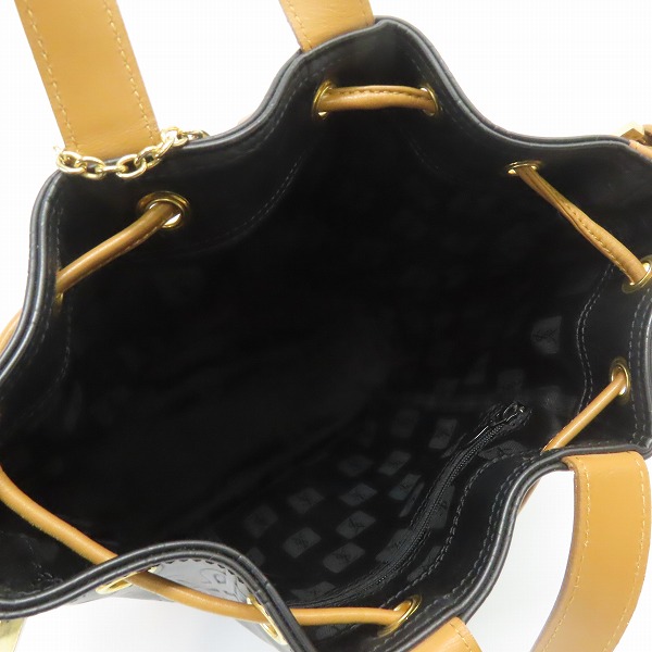 実際に弊社で買取させて頂いたYves Saint Laurent/イヴサンローラン モノグラム 巾着型 2WAY ショルダーバッグの画像 4枚目