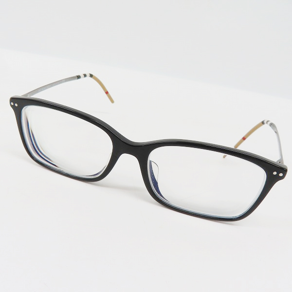 実際に弊社で買取させて頂いたBURBERRY/バーバリー 度入り メガネフレーム/アイウェア 2281-D