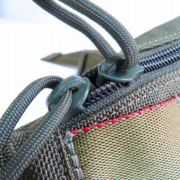 実際に弊社で買取させて頂いたBRIEFING/ブリーフィング カーキ ウエストポーチ/ボディバッグ TRIPOD BRF071219の画像 6枚目