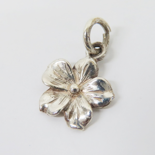 実際に弊社で買取させて頂いた【ワランティ付き】FIRST ARROWS/ファーストアローズ フラワー ペンダントトップ  p-262 Lサイズの画像 1枚目