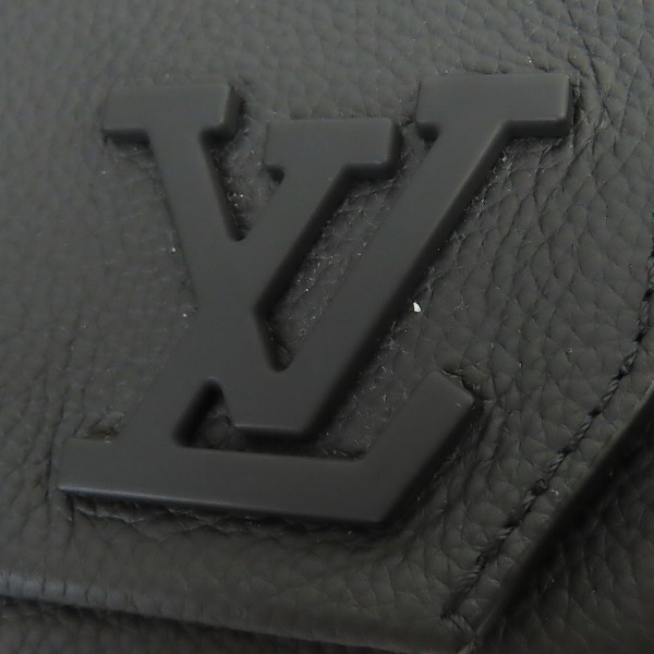 LOUIS VUITTON/ルイヴィトン テイクオフ・スリング バムバッグNV