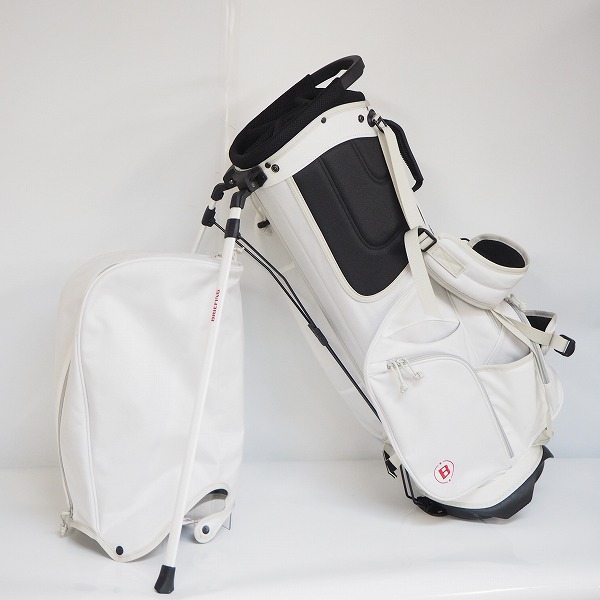 実際に弊社で買取させて頂いたBRIEFING/ブリーフィング BRG213D23 HOLIDAY COLLECTION 9.5型スタンド式5分割キャディバッグ 47インチ対応 ホワイトの画像 1枚目