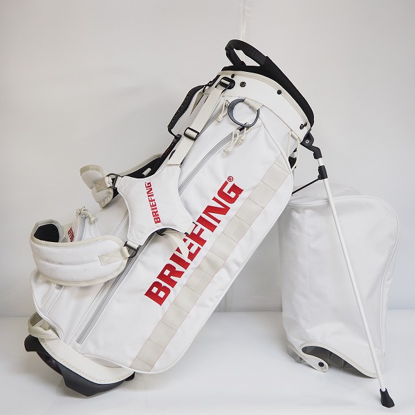 実際に弊社で買取させて頂いたBRIEFING/ブリーフィング BRG213D23 HOLIDAY COLLECTION 9.5型スタンド式5分割キャディバッグ 47インチ対応 ホワイト