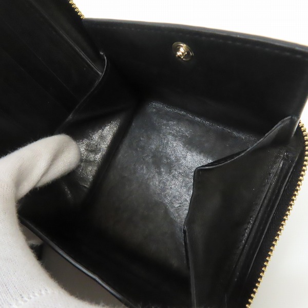 実際に弊社で買取させて頂いたJIMMY CHOO/ジミーチュウ スタッズ ラウンドジップ 二つ折り 財布/ウォレット の画像 5枚目