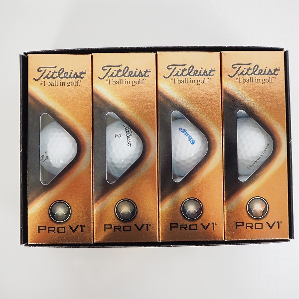 実際に弊社で買取させて頂いた【未使用/オウンネーム】Titleist/タイトリスト PRO V1 ゴルフボール 1ダース 