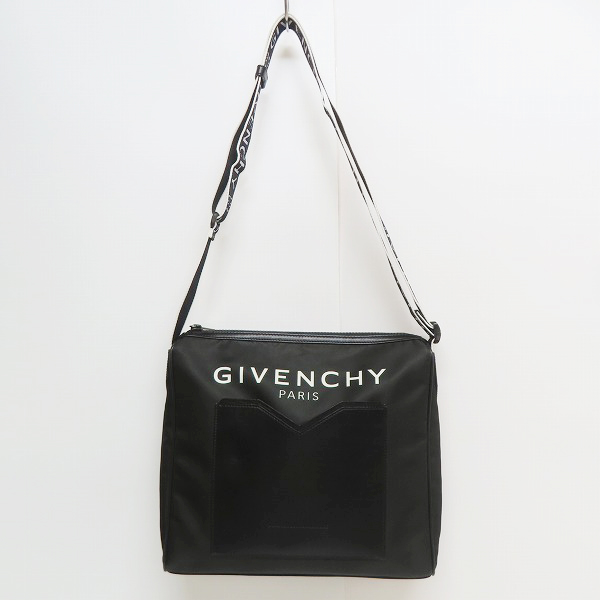 実際に弊社で買取させて頂いたGIVENCHY/ジバンシィ レザー×ナイロン ロゴラインショルダーバッグの画像 2枚目