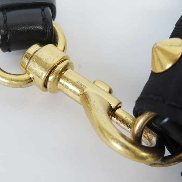 実際に弊社で買取させて頂いたGIVENCHY/ジバンシー スタッズ ナイロンクラッチバッグの画像 7枚目