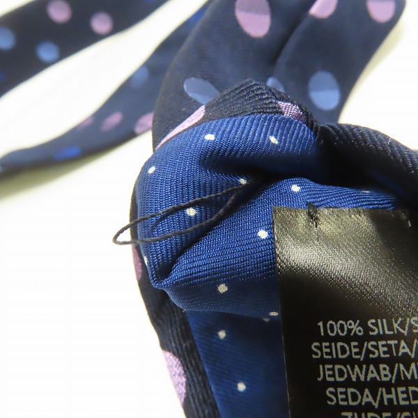 実際に弊社で買取させて頂いたPaul Smith/ポールスミス ドット柄 シルクネクタイの画像 5枚目