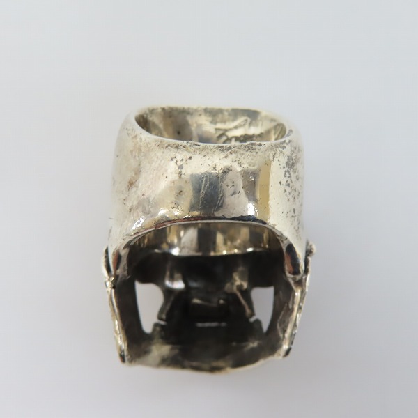 実際に弊社で買取させて頂いた【証明書】STANLEY GUESS/スタンリーゲス XX Large Skull Ring w/Jaw XXラージスカルリングw/ジョー 19.5-24号の画像 3枚目