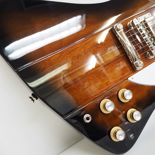 実際に弊社で買取させて頂いた★Epiphone/エピフォン Firebird VS/Vintage Sunburst ファイヤーバード 2022年製 ソフトケース付 の画像 6枚目