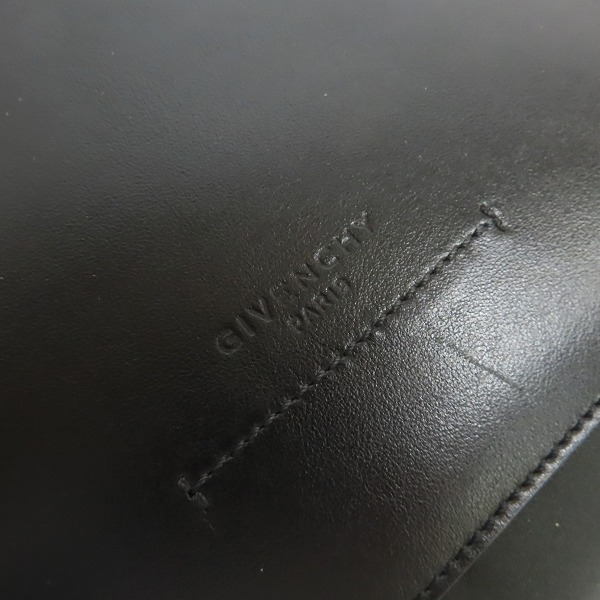 実際に弊社で買取させて頂いたGIVENCHY/ジバンシィ レザー×ナイロン ロゴラインショルダーバッグの画像 6枚目