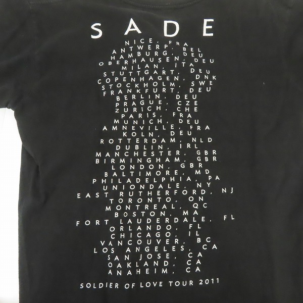 実際に弊社で買取させて頂いたSADE/シャーデー SOLDIER OF LOVE TOUR 2011 バンドTシャツ/Mの画像 4枚目