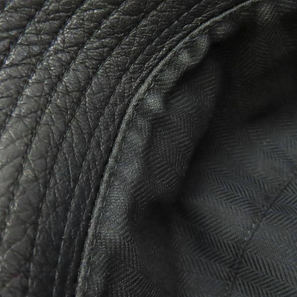 実際に弊社で買取させて頂いた【JPタグ】LOEWE/ロエベ Fisherman/フィッシャーマン アナグラムロゴパッチ レザーバケットハット   の画像 6枚目