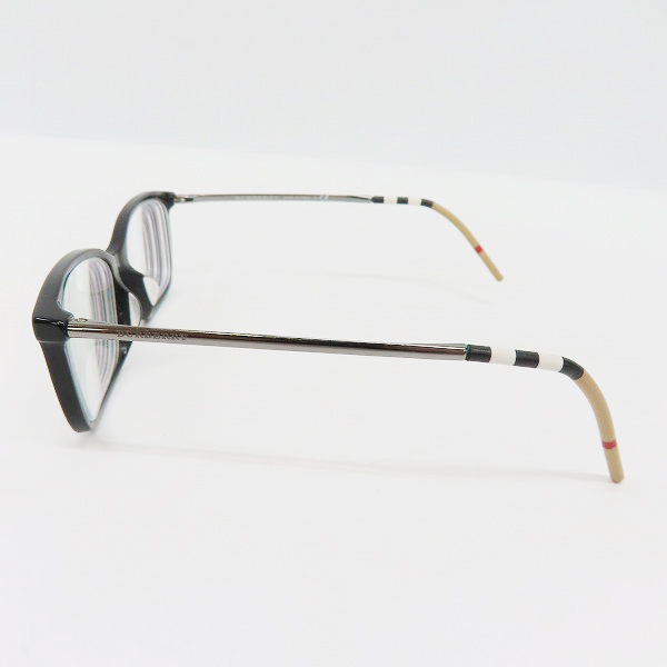 実際に弊社で買取させて頂いたBURBERRY/バーバリー 度入り メガネフレーム/アイウェア 2281-Dの画像 2枚目