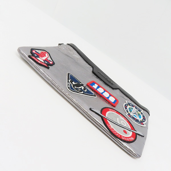 実際に弊社で買取させて頂いたJIMMY CHOO/ジミーチュウ アントラシート メタリックレザー パッチ/ワッペン クラッチバッグの画像 2枚目