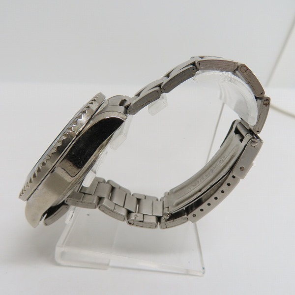 実際に弊社で買取させて頂いたCRIMIE/クライミー 時計 FUCK OFF TIME WRIST WATCHの画像 1枚目