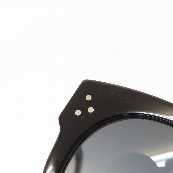 実際に弊社で買取させて頂いたCELINE/セリーヌ サングラス/アイウェア ブラック CL40169Fの画像 9枚目