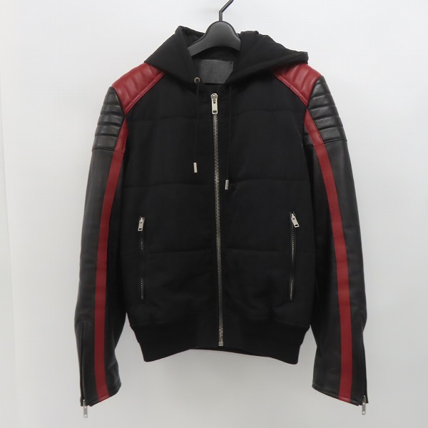 実際に弊社で買取させて頂いた【JPタグ】GIVENCHY/ジバンシー 袖レザー バイカー フーデッドジャケット BM00516003/46