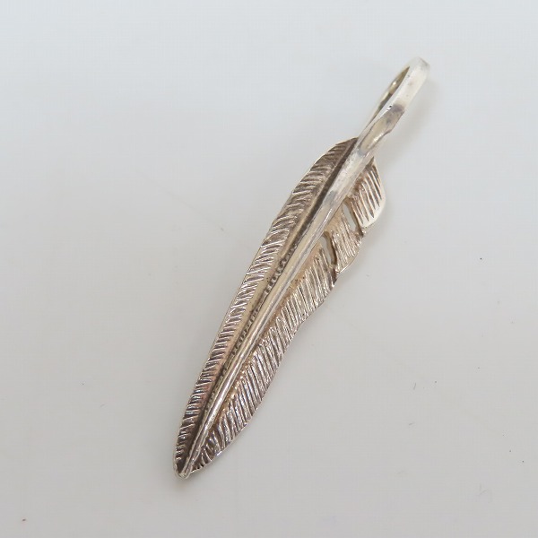 実際に弊社で買取させて頂いたFIRST ARROWS/ファーストアローズ KAZEKIRI/カゼキリフェザー ペンダントトップ 右向き/S