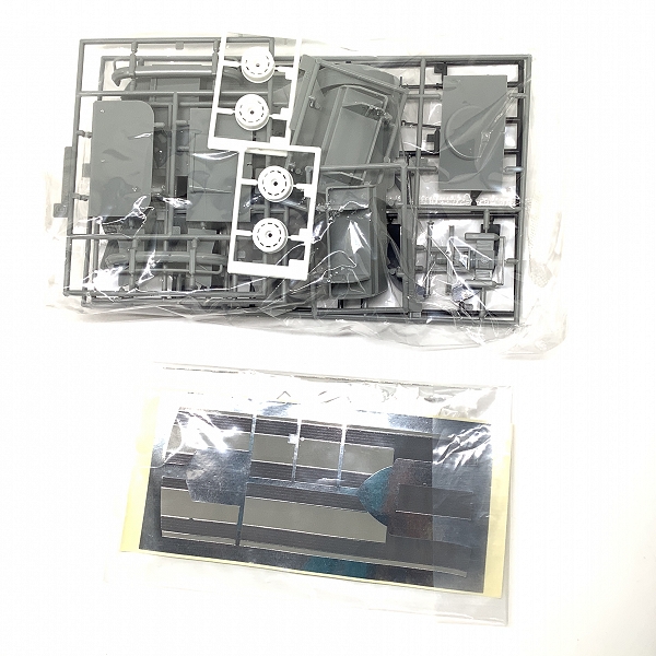 実際に弊社で買取させて頂いた(2)【未組立】Hasegawa/ハセガワ フォルクスワーゲン タイプ2 マイクロバス 1963 CH35の画像 2枚目