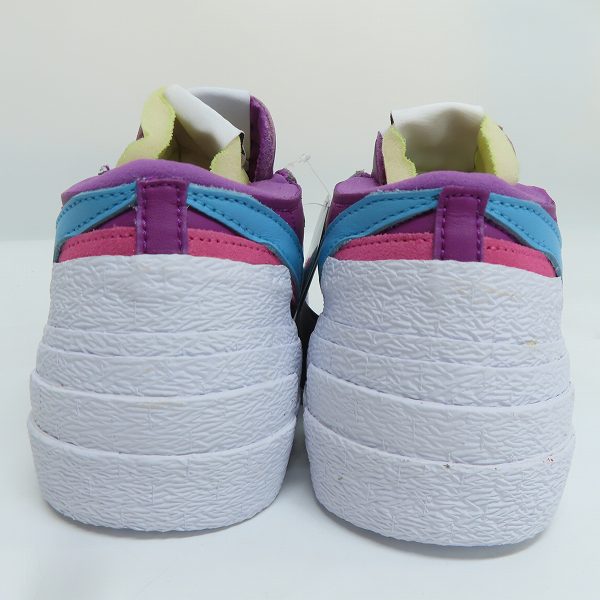 実際に弊社で買取させて頂いた(1)NIKE×KAWS×SACAI/ナイキ×カウズ×サカイ BLAZER LOW/ブレーザー ロー DM7901-500/27.5の画像 1枚目