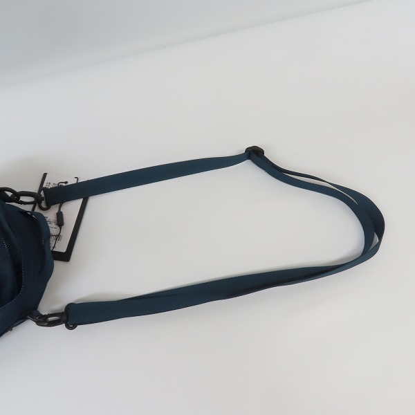 実際に弊社で買取させて頂いた【未使用】BRIEFING/ブリーフィング 25TH AZURE COLLECTION AZURE SHOULDER 0.9L/ショルダーバッグ BRA231L09の画像 5枚目