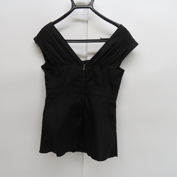 実際に弊社で買取させて頂いたPRADA/プラダ ノースリーブトップス/40の画像 1枚目