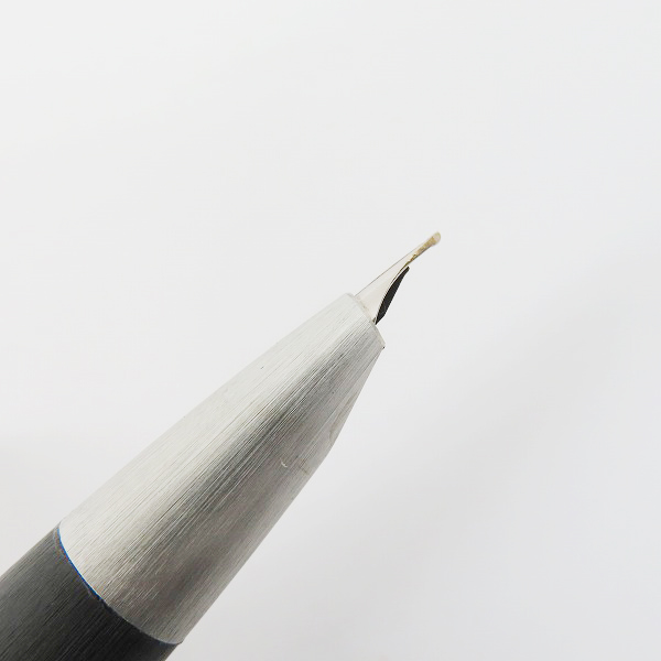 実際に弊社で買取させて頂いたLAMY/ラミー 2000 万年筆の画像 3枚目