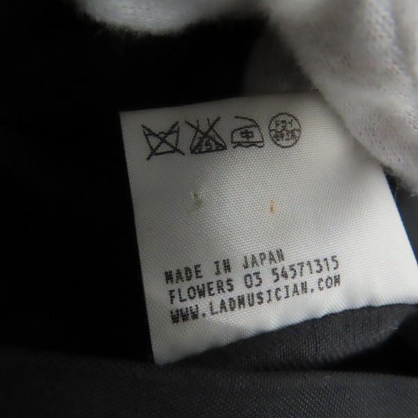 実際に弊社で買取させて頂いたLAD MUSICIAN/ラッドミュージシャン シンサレート 中綿ジャケット 2205-301/44の画像 5枚目