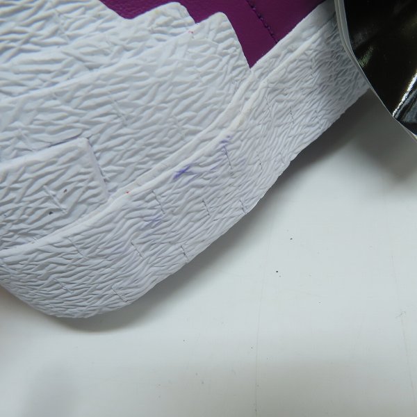 実際に弊社で買取させて頂いた(1)NIKE×KAWS×SACAI/ナイキ×カウズ×サカイ BLAZER LOW/ブレーザー ロー DM7901-500/27.5の画像 7枚目