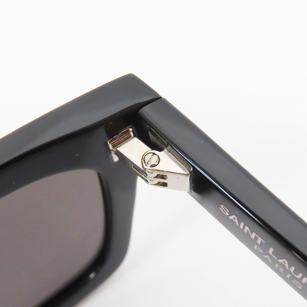 実際に弊社で買取させて頂いたSAINT LAURENT/サンローラン BETTY サングラス/アイウェア SL461 001の画像 7枚目