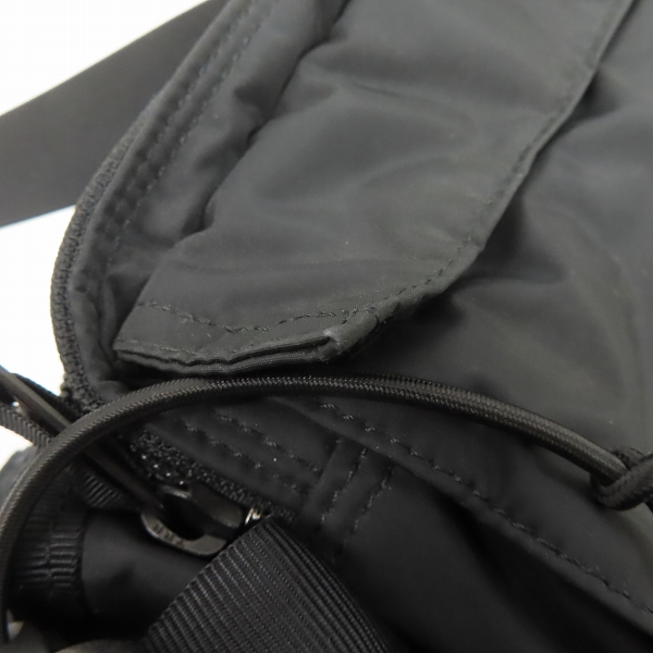 実際に弊社で買取させて頂いたHEAD PORTER/ヘッドポーター BLACK BEAUTY ボディバッグの画像 7枚目