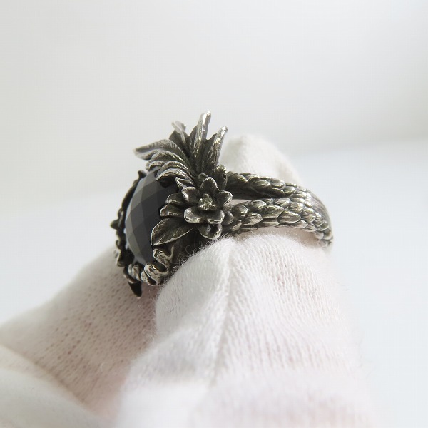 実際に弊社で買取させて頂いたBloody Mary/ブラッディマリー 2012 Christmas限定 ディヴァインリング w/スモーキークォーツ/ダイヤ 13号の画像 7枚目