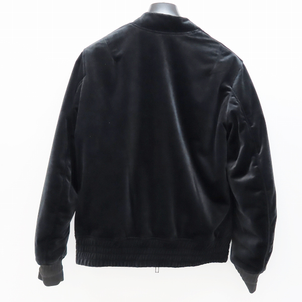 実際に弊社で買取させて頂いた【JPタグ】EMPORIO ARMANI/エンポリオアルマーニ ロゴ刺繍 リバーシブルボンバージャケット 6Z1BP7 1NGLZ/46の画像 3枚目