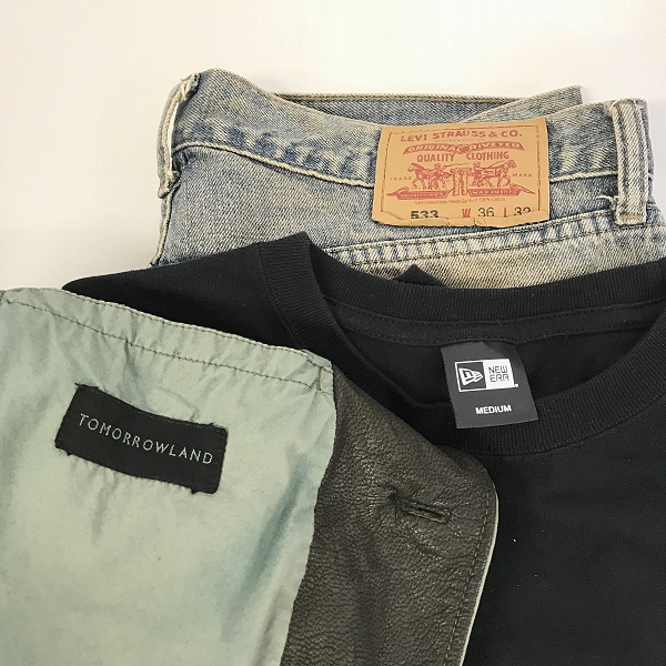 実際に弊社で買取させて頂いた【おまとめ品】トゥモローランド/リーバイス/ニューエラ 等 長袖Tシャツ/デニムパンツ/ジャケット 他の画像 1枚目